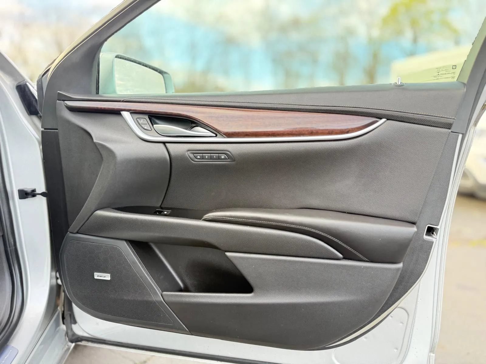 Used 2016 Cadillac XTS Luxury FWD image 29