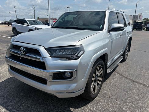 Used 2018 Toyota 4Runner Limited AWD/4WD image 6