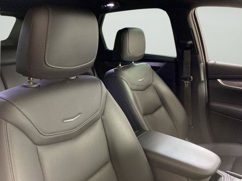 Used 2020 Cadillac XT5 Luxury AWD/4WD image 33