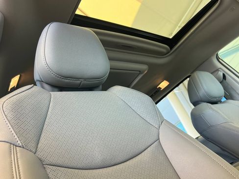 Certified 2022 Toyota Sienna Limited AWD/4WD image 22