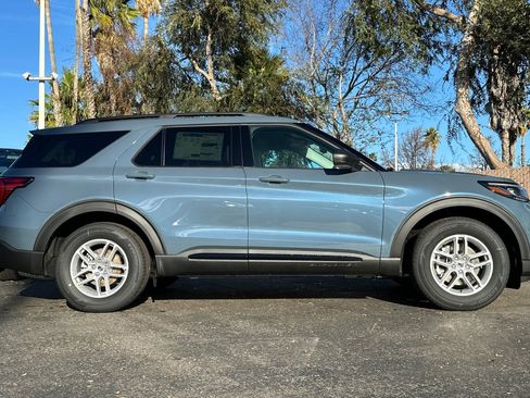 New 2026 Ford Explorer Active image 4
