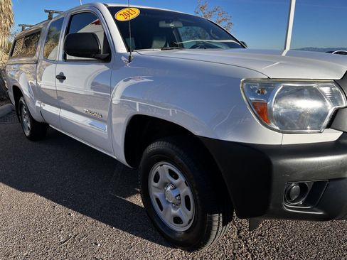 Used 2013 Toyota Tacoma 2WD Access Cab image 15