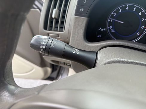 Used 2011 INFINITI G37 Journey w/ Premium Pkg image 20