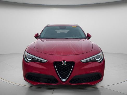 Used 2019 Alfa Romeo Stelvio AWD image 3