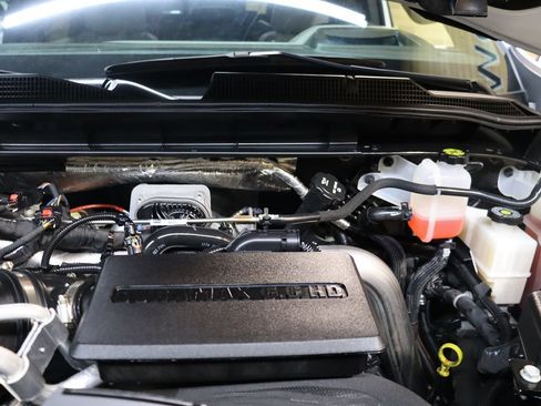 Used 2025 Chevrolet Silverado 2500 LTZ w/ LTZ Convenience Package AWD/4WD image 82