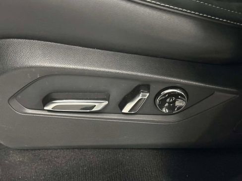 Used 2023 Acura MDX SH-AWD w/ Technology Package image 16