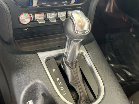 Used 2022 Ford Mustang GT w/ Equipment Group 301A RWD image 17