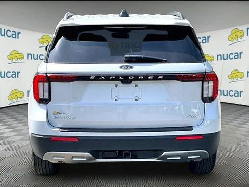 New 2026 Ford Explorer Active w/ Active Comfort Package AWD/4WD image 5
