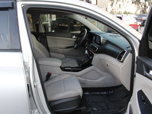 Used 2019 Hyundai Tucson SE AWD/4WD image 10