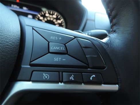 Used 2022 Nissan Altima 2.5 SR image 23