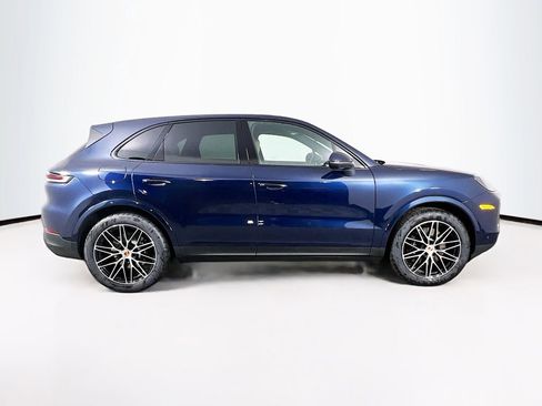 New 2026 Porsche Cayenne image 8