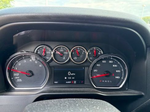 Used 2019 Chevrolet Silverado 1500 LT Trail Boss AWD/4WD image 13