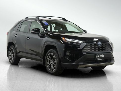 Used 2024 Toyota RAV4 Limited image 7