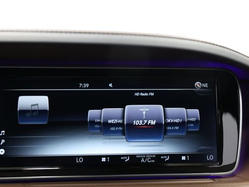 Used 2016 Mercedes-Benz Maybach S 600 image 34