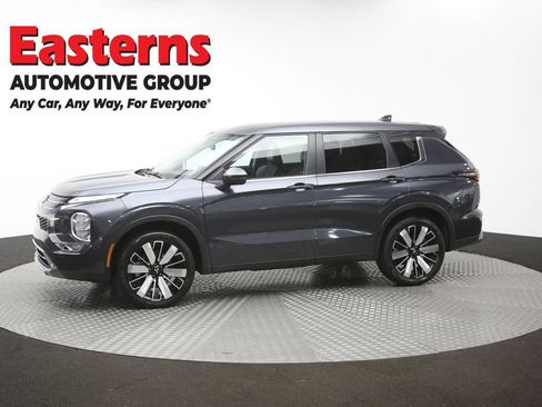 Used 2025 Mitsubishi Outlander SE AWD/4WD image 53