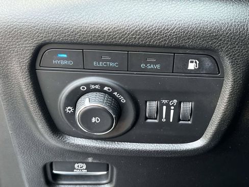 Used 2023 Jeep Grand Cherokee 4WD 4xe image 20