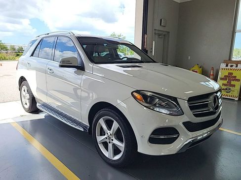Used 2018 Mercedes-Benz GLE 350 image 2