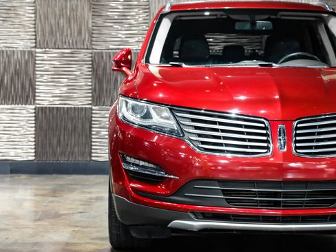 Used 2017 Lincoln MKC Select w/ Select Plus Package FWD image 49