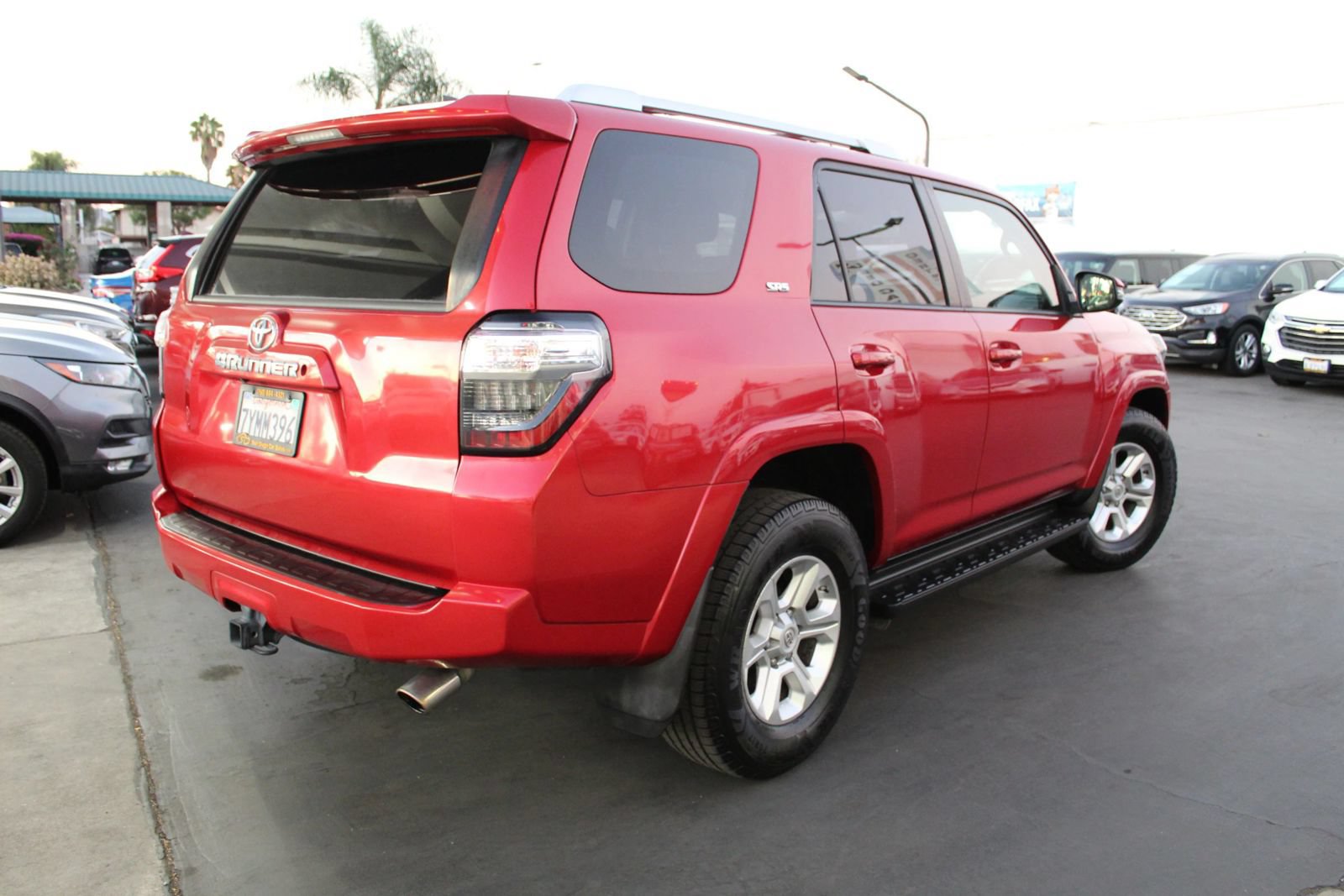 Used 2017 Toyota 4Runner SR5 Premium RWD image 5