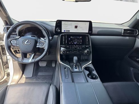 Used 2025 Lexus LX 700h Luxury w/ Appearance Package AWD/4WD image 19