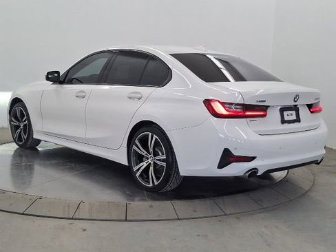 Used 2022 BMW 330i xDrive Sedan w/ Premium Package 2 image 5