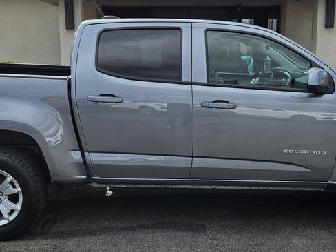 Used 2022 Chevrolet Colorado LT w/ LT Convenience Package image 4