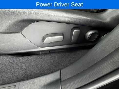 Certified 2025 Subaru Forester Premium AWD/4WD image 13