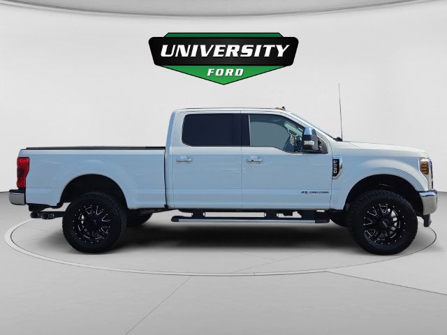 Used 2019 Ford F250 Lariat w/ Lariat Ultimate Package AWD/4WD image 2