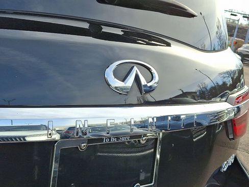 Used 2024 INFINITI QX80 Sensory w/ Cargo Package image 32