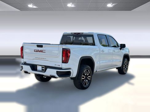 Used 2021 GMC Sierra 1500 AT4 w/ AT4 Value Package image 9