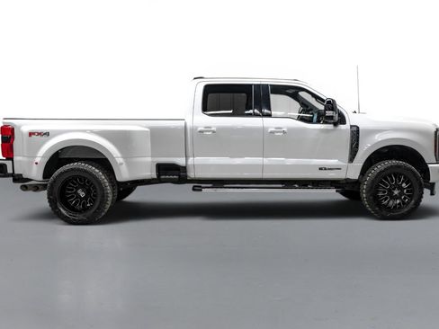 Used 2024 Ford F350 Lariat w/ FX4 Off-Road Package AWD/4WD image 6