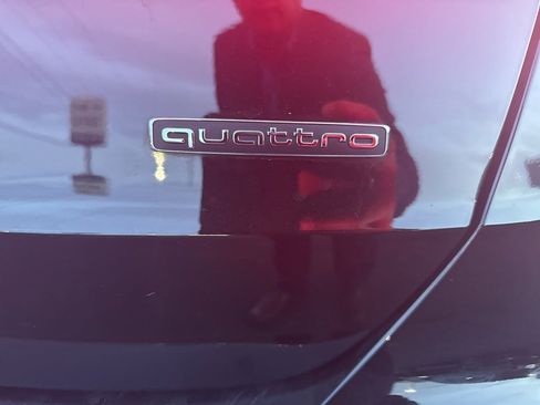 Used 2023 Audi Q3 2.0T Premium image 7