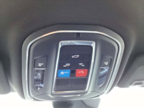 New 2025 Jeep Grand Cherokee L Laredo image 26