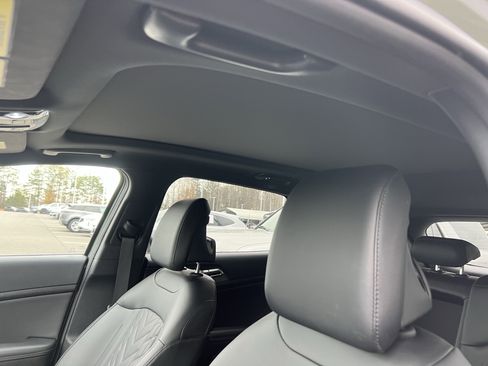 Used 2023 Kia Sportage X-Line w/ X-Line Premium Package image 19