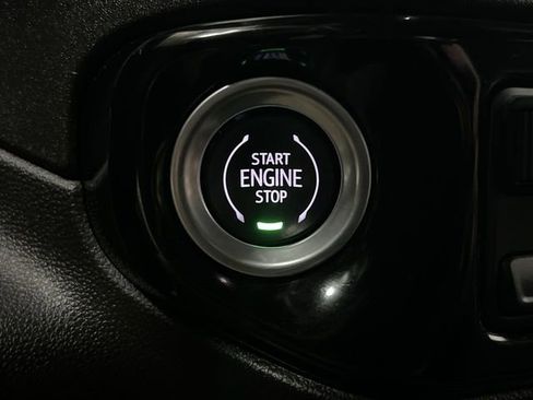 Certified 2024 Chevrolet Silverado 1500 LT w/ Z71 Off-Road Package image 17