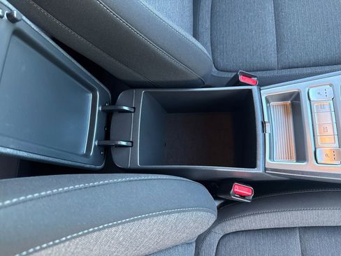 Used 2023 Hyundai Kona SE image 15