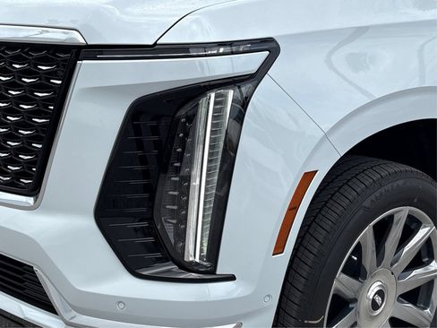 New 2026 Cadillac Escalade 4WD image 14