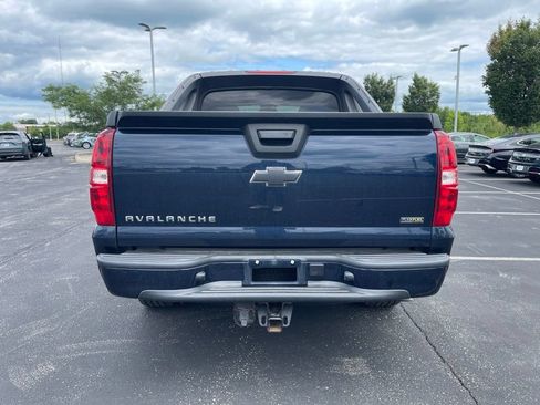 Used 2008 Chevrolet Avalanche LT AWD/4WD image 6