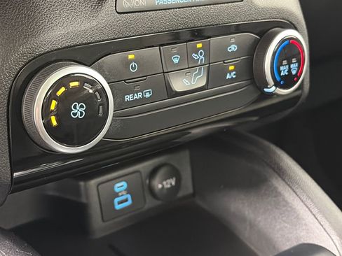 Certified 2022 Ford Escape S image 21