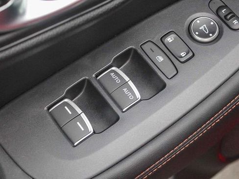 Used 2024 Honda HR-V Sport image 28