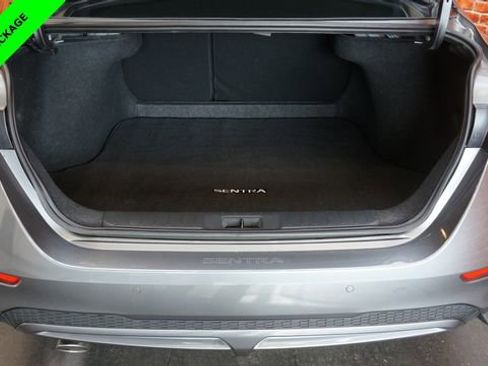 Certified 2023 Nissan Sentra SR w/ SR Premium Package image 44