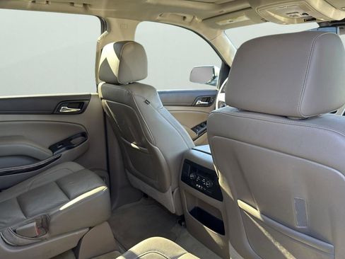 Used 2016 GMC Yukon SLT w/ Open Road Package image 29