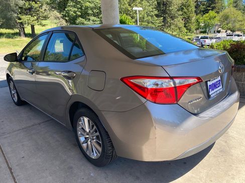 Used 2015 Toyota Corolla LE w/ Protection Package FWD image 3