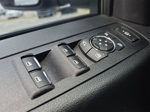 Used 2021 Ford F250 Lariat w/ Lariat Ultimate Package image 33