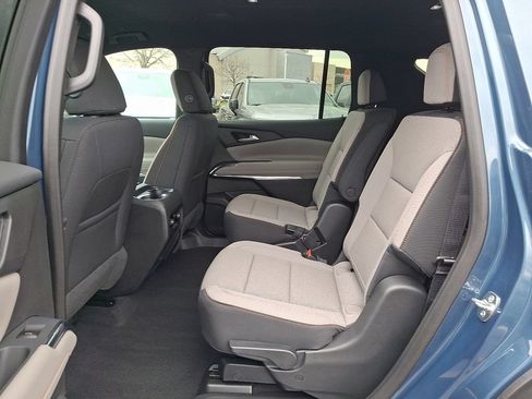 New 2026 Chevrolet Traverse LT FWD image 5