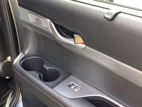 Used 2023 Hyundai Palisade SEL image 23