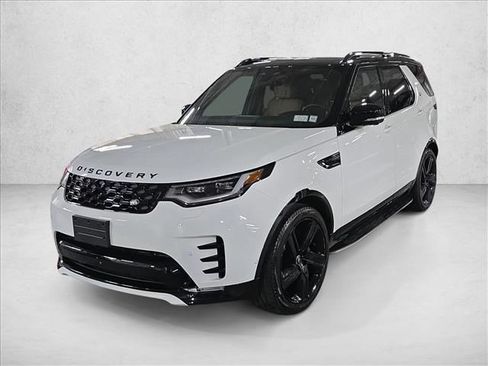 New 2025 Land Rover Discovery Dynamic SE AWD/4WD image 1