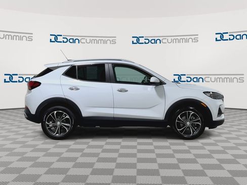 Used 2020 Buick Encore GX Select FWD image 9