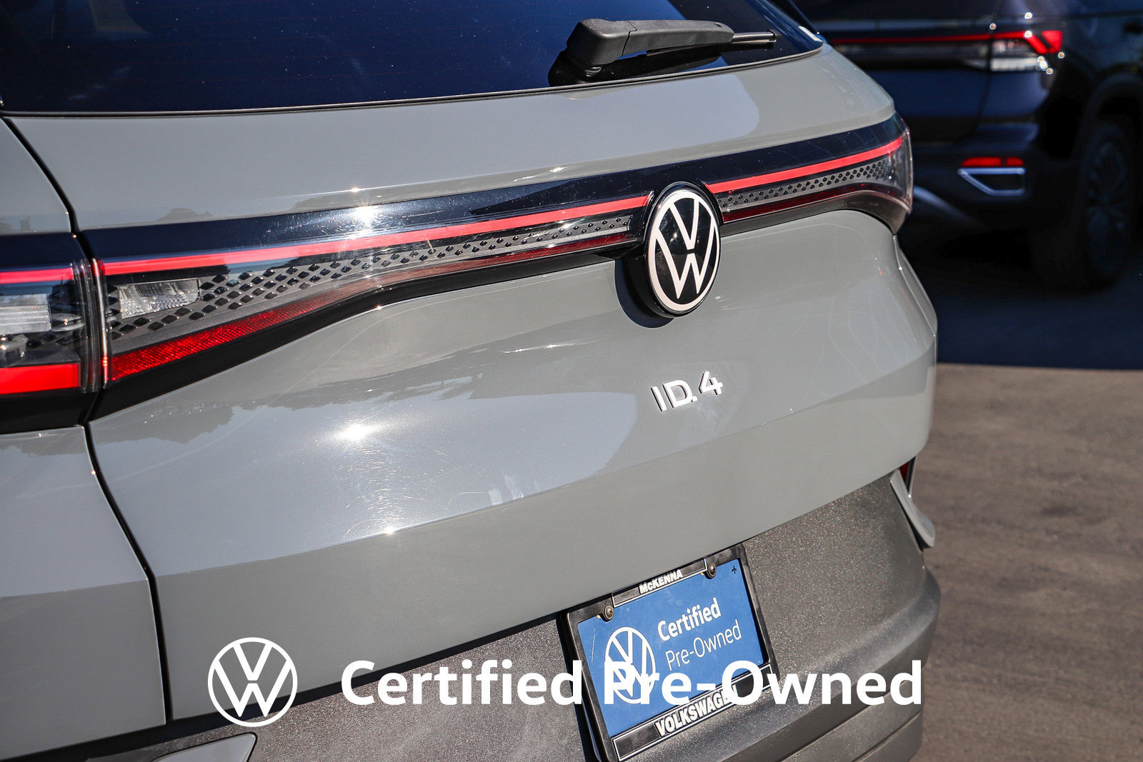 Used 2023 Volkswagen ID.4 Pro S AWD/4WD image 11
