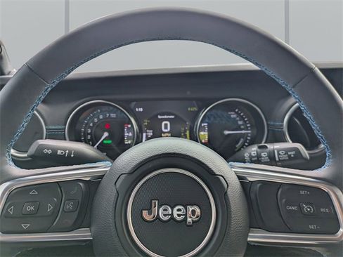 Used 2023 Jeep Wrangler Unlimited Rubicon 4xe w/ Steel Bumper Group image 32